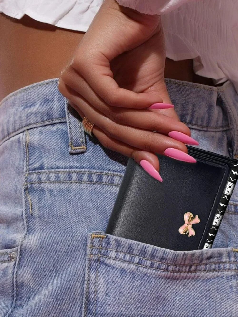 New Bow Small Wallet Pink Aesthetic w Card Slots ID Window Cute Fashion Classy‎